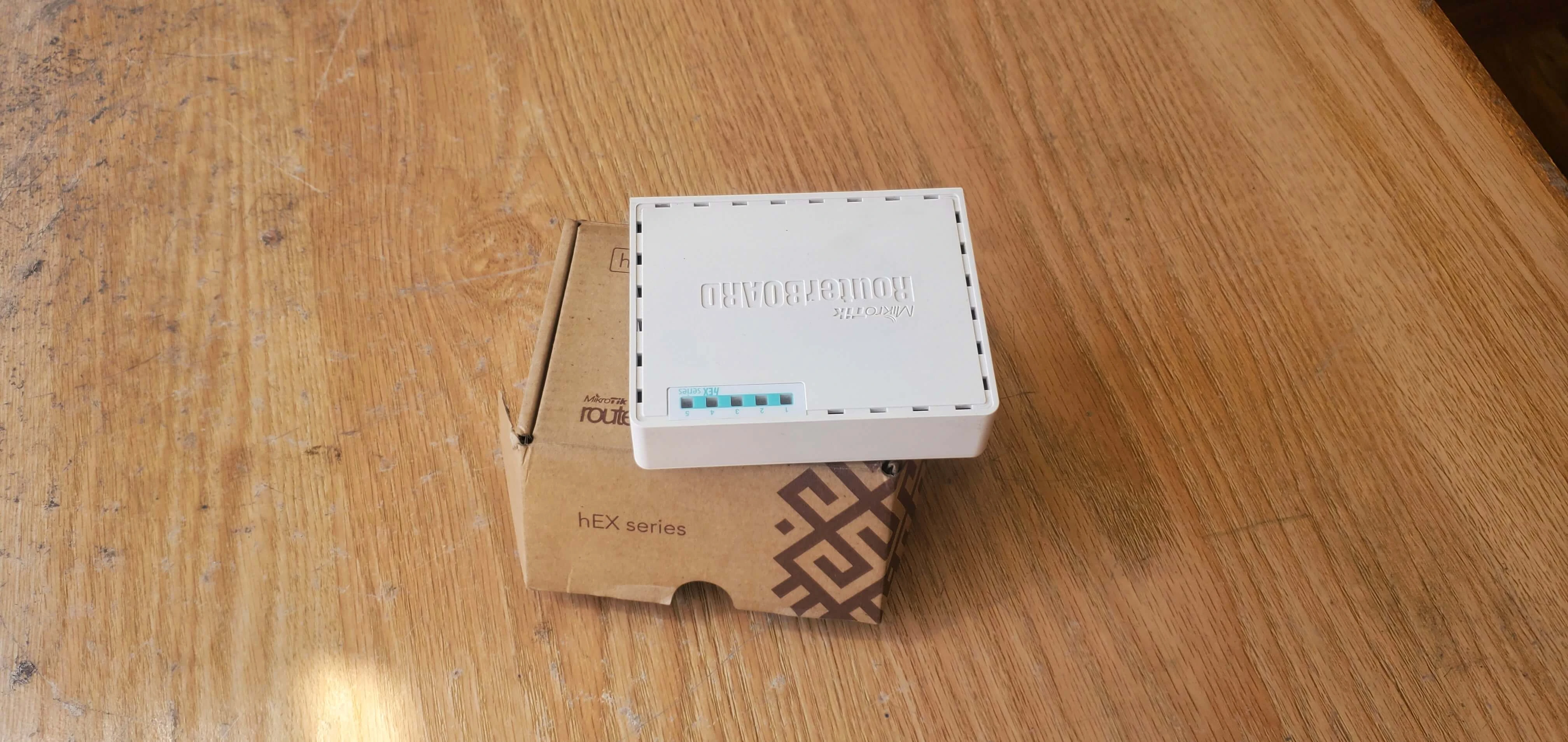 Mikrotik hEX RB750Gr3 5-port Ethernet Gigabit Router